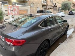 كرايسلر 200
